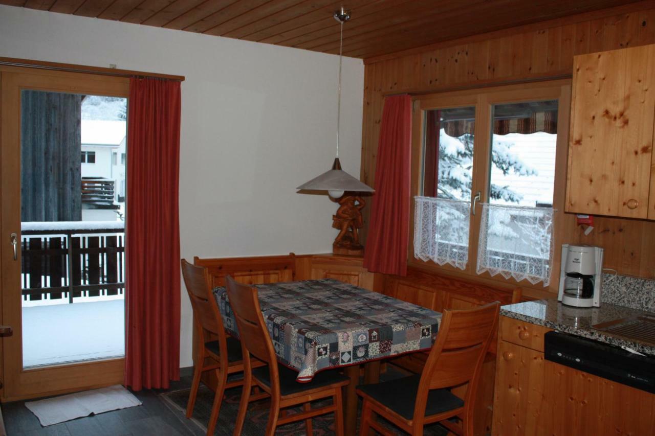 Tgea Sulagliva Apartman Andeer Kültér fotó